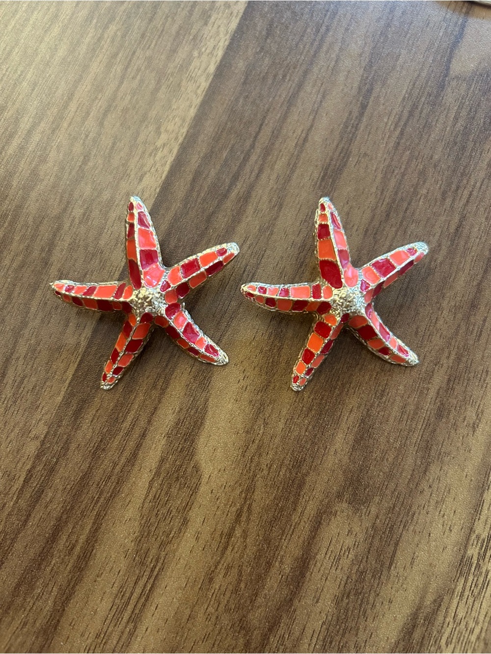 Red Mosaic Starfish Earrings - Coastal-Inspired Women's Jewelry